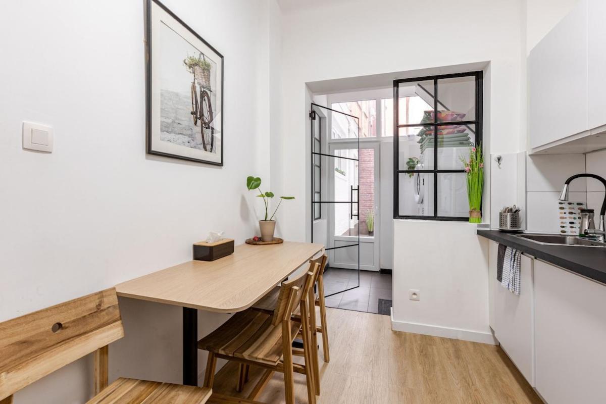 Cosy Met Tuin In Centrum Gratis Parking Free Parking! * Antwerpen